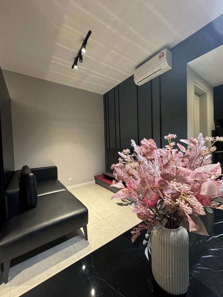 AXON RESIDENCE BY PERKASA IKON