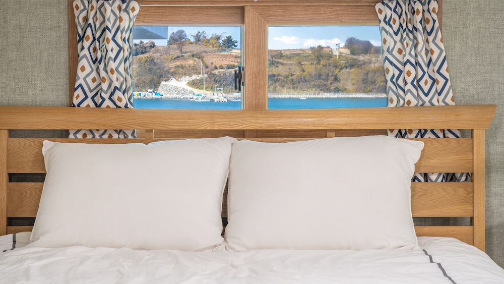 Yeosu Arungeorida Ocean View Pension