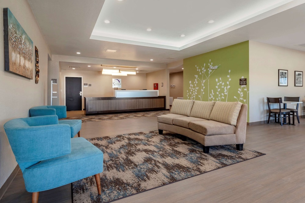 Sleep Inn & Suites Waller view 3