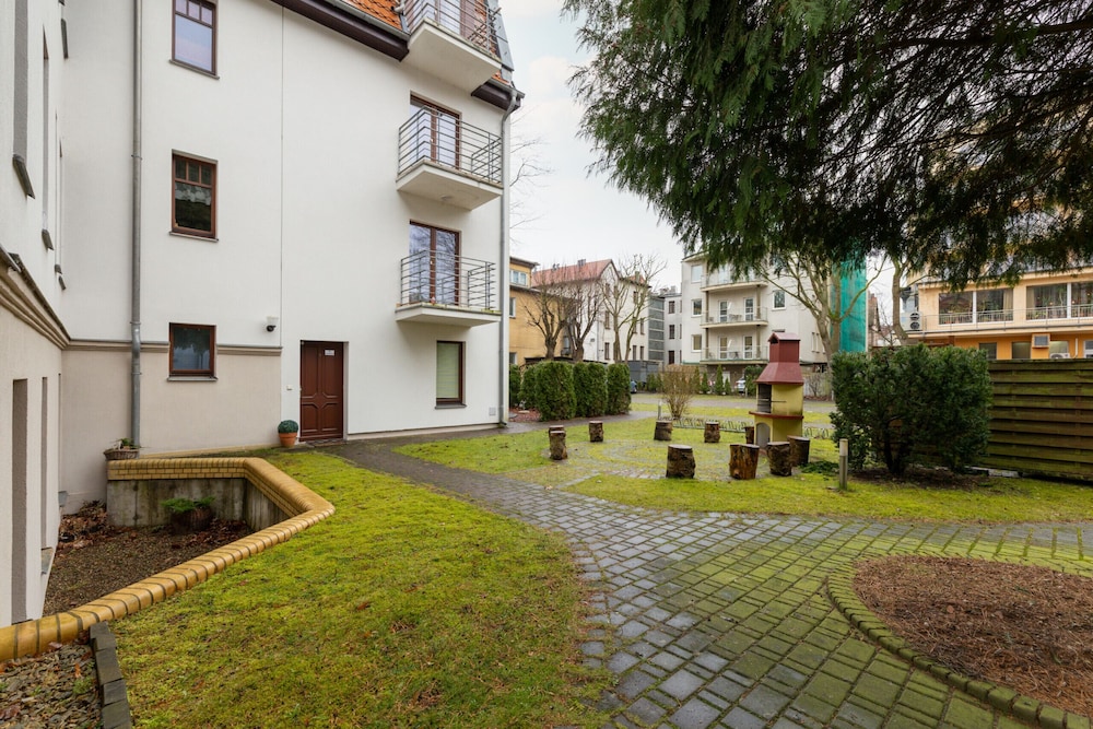 Apartment on Sienkiewicza St. by Renters view 5