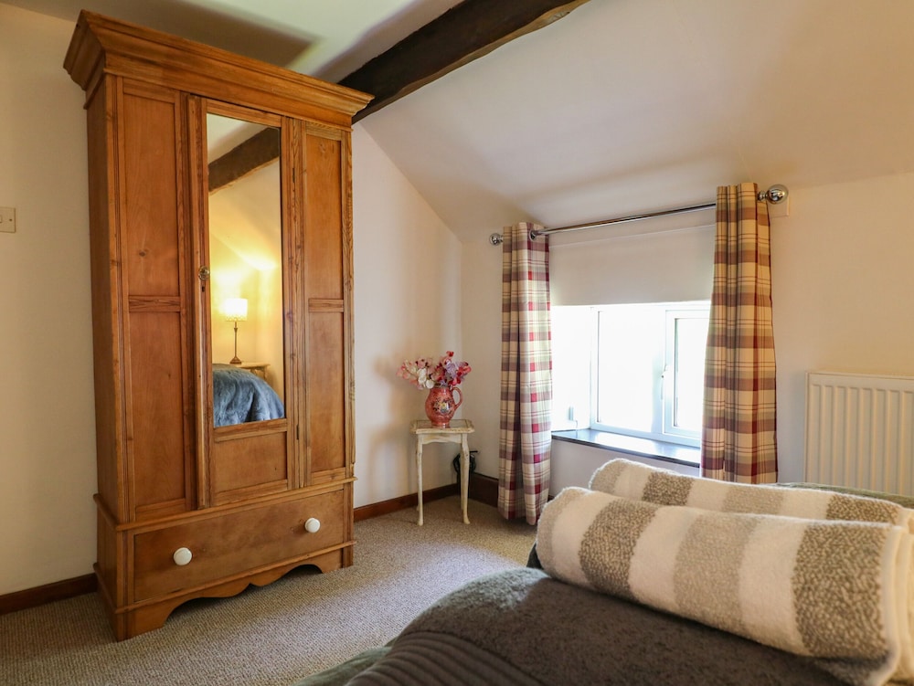 Hoobrook Cottage