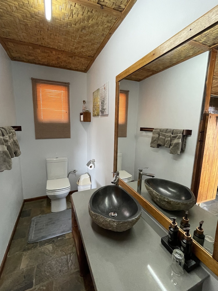 Aloegrove Safari Lodge