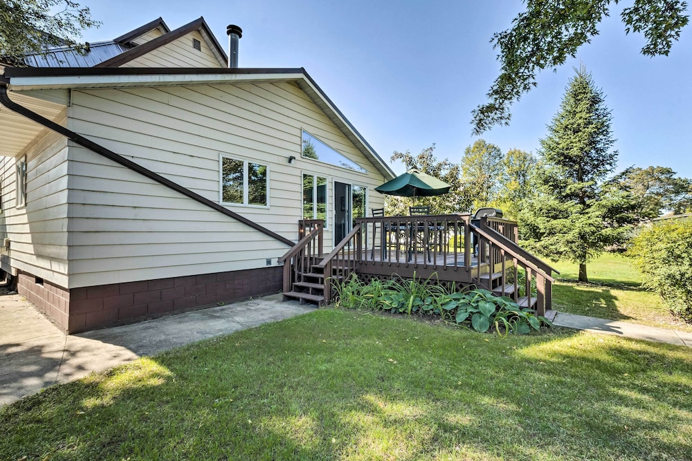 Riverfront Shawano Home w/ Private Backyard! view 5