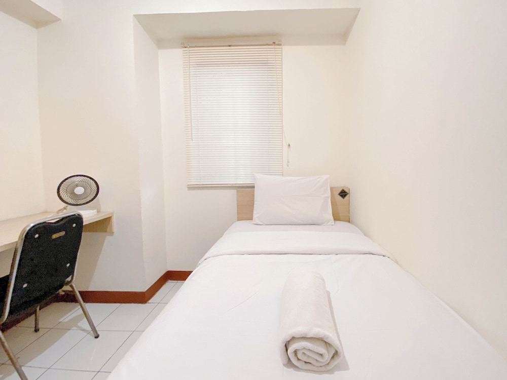 The Serene Sanctuary 2BR at Gateway Ahmad Yani Cicadas Apartment