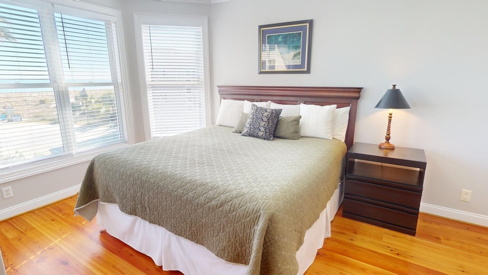 Desoto Beach Club 2 Tybee Vacation Rentals