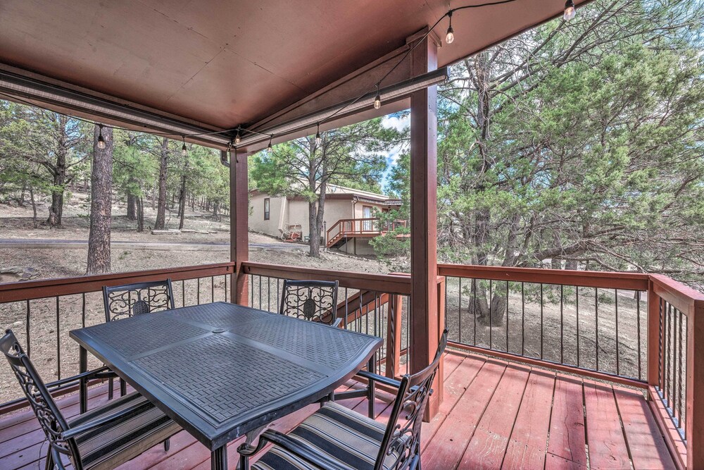 Alto Condo w/ Deck: 2 Mi to Ruidoso Winter Park! view 4