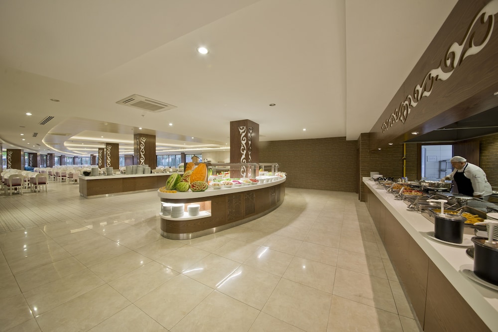 Raymar Resort & Aqua