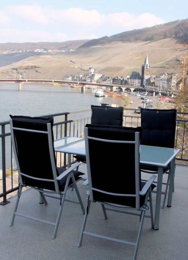 Holiday Apartment 