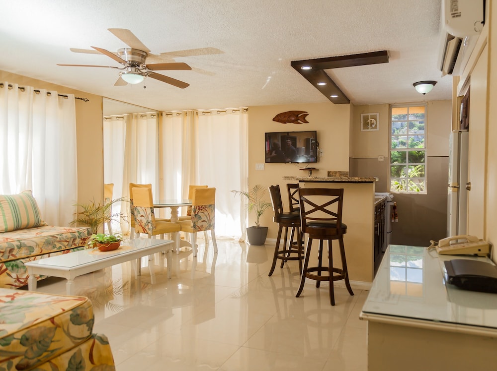 Hotel Ocho Rios Vacation - Apartment - Image 1