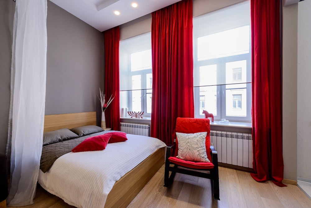 AQUARELLE apartment on Stremyannaya