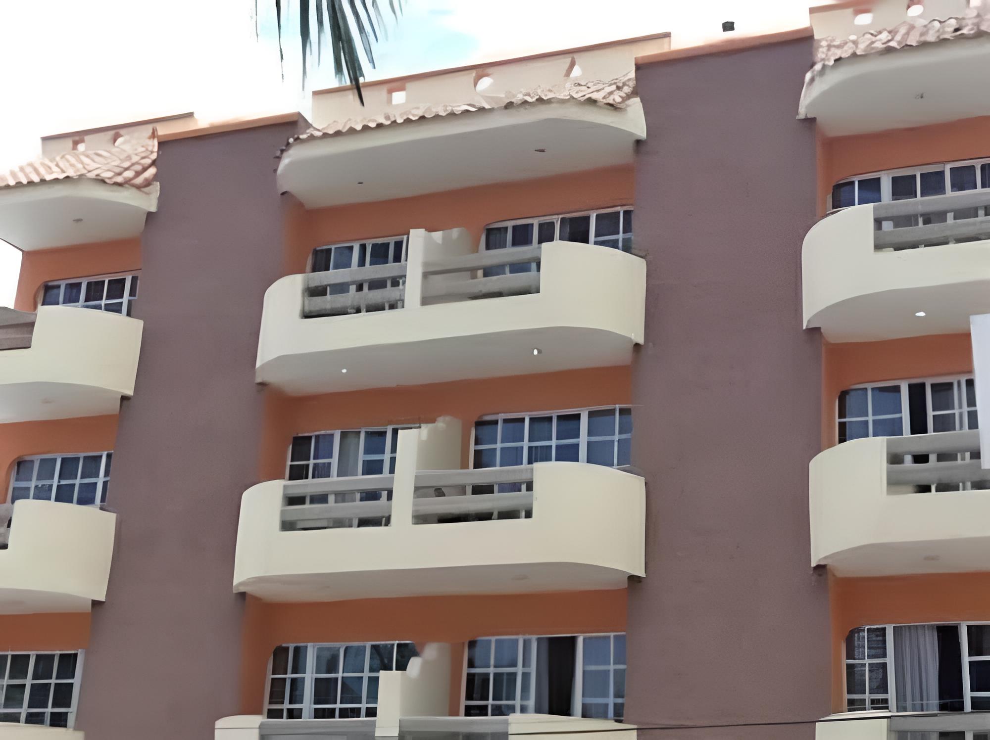 Hotel El Sombrero Suites