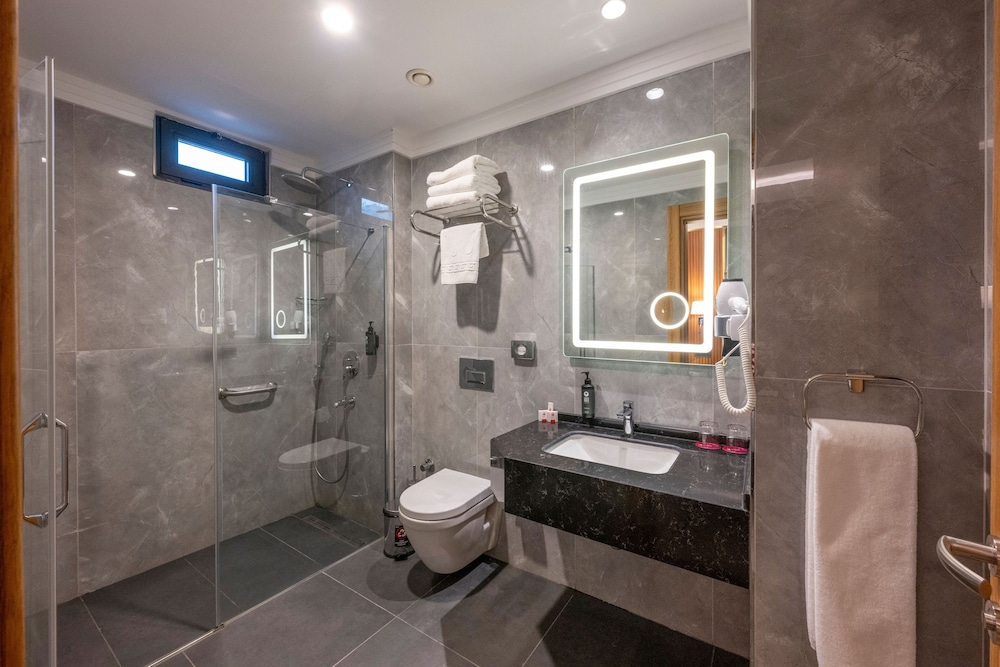 Ramada Encore By Wyndham İstanbul Şişli - Image 30