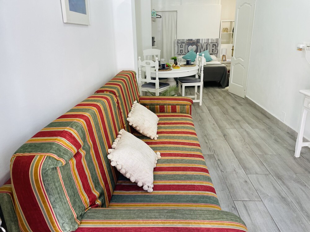 Estudio Playazo Jimena by At Home Costa del Sol