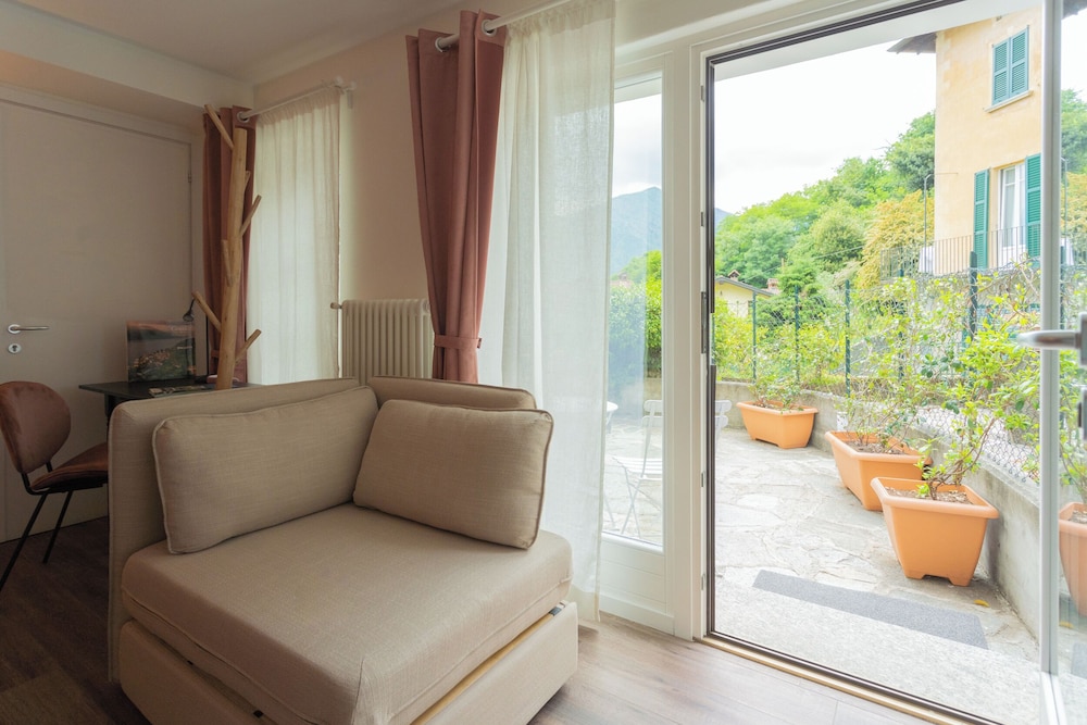 Enchanted Como Lake - Tremezzo Apartments by Rent all Como