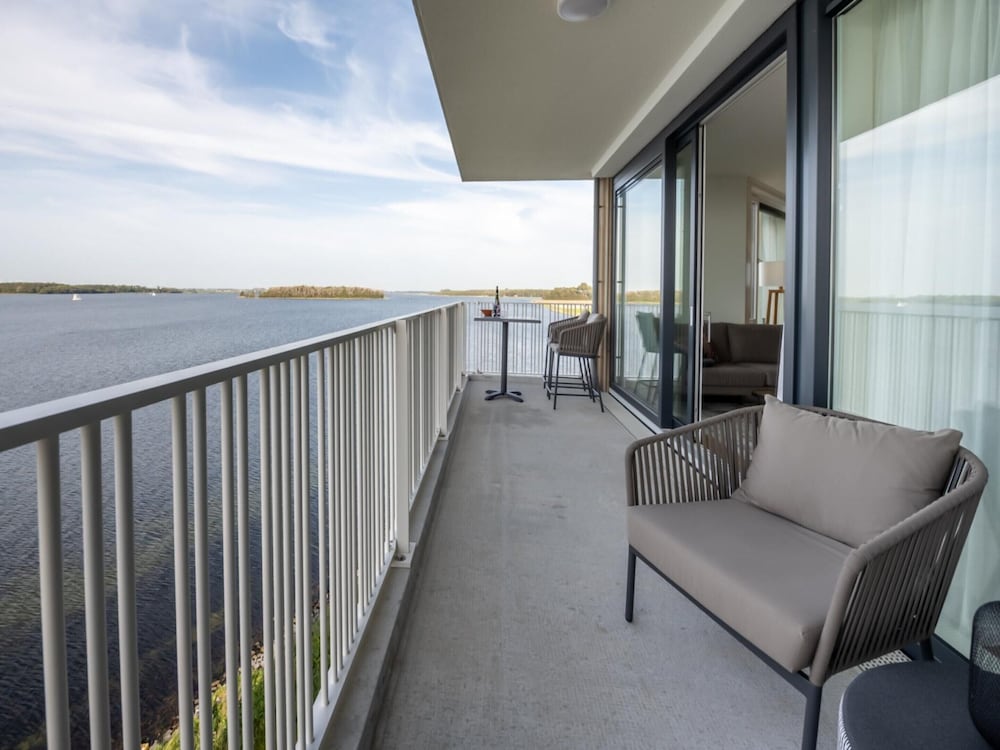 Apartment Veerse Meer With Private Marina