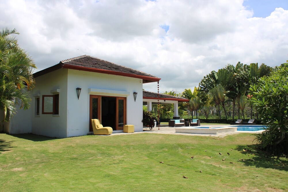 Villa MB