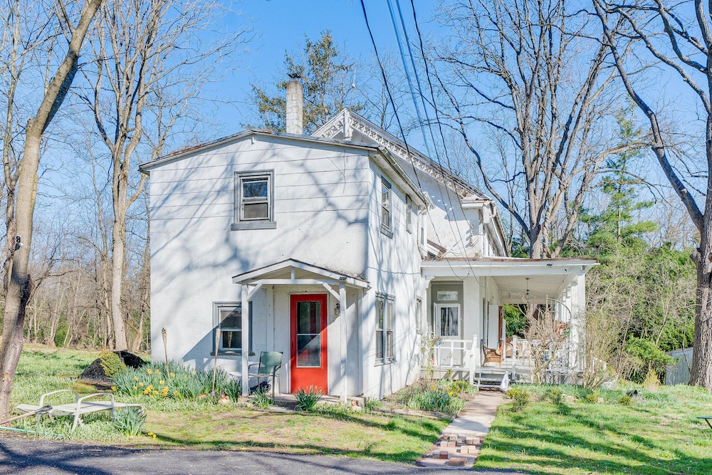 Eagleville Home w/ Porch, Near Valley Forge Casino view 3