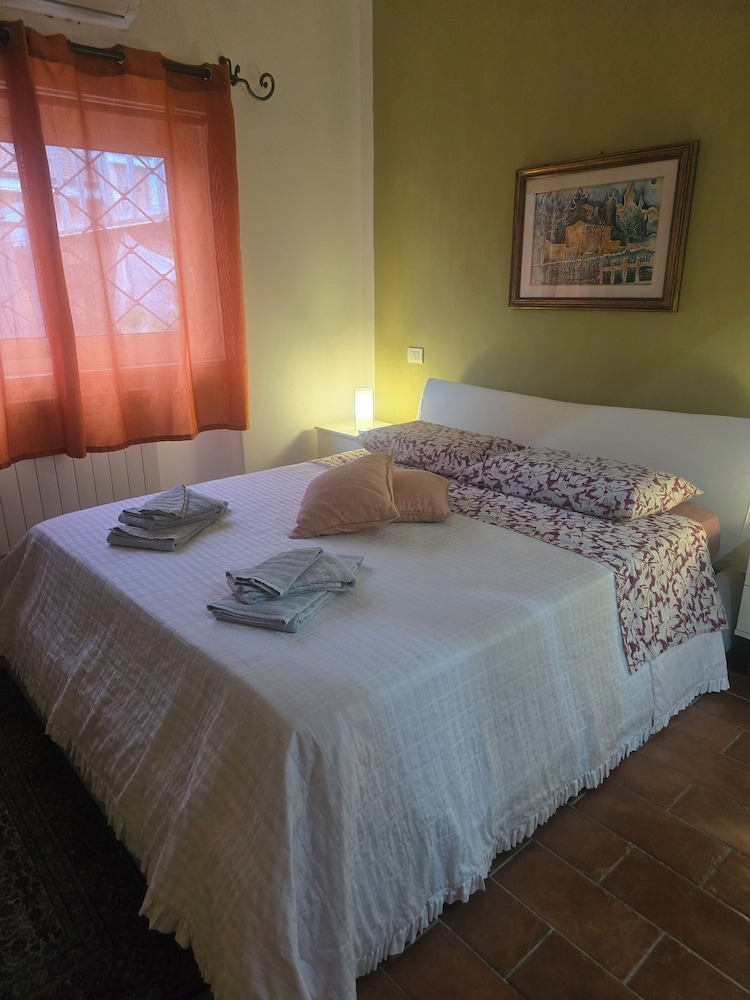 Photo 47