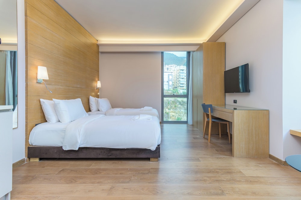 Jounieh Living - Residences by Local Host