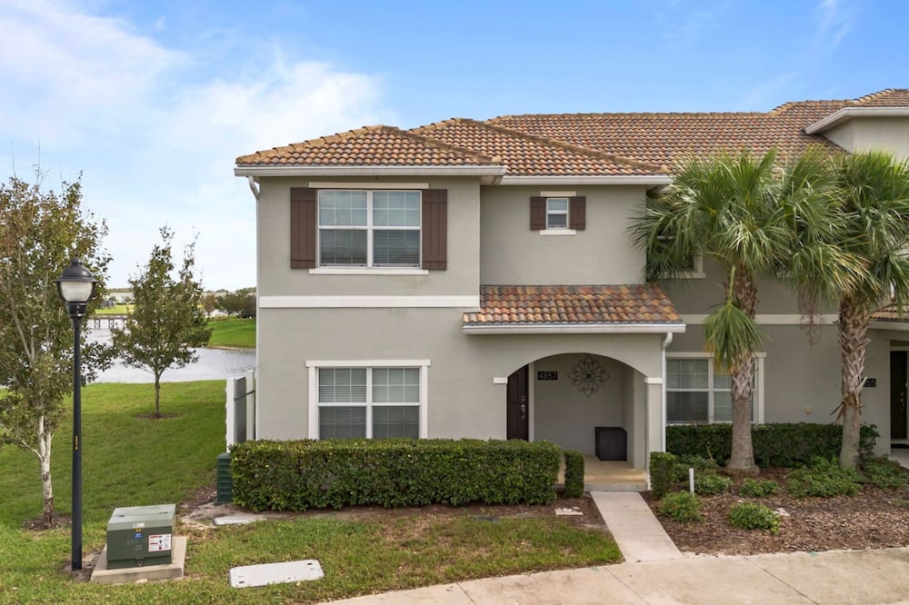 Amazing 5bdr House w Pool -4857