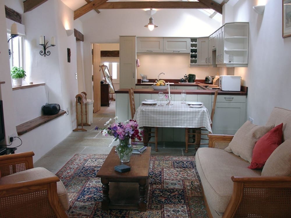 Yelverton Vacations - Burham Barn - Property Image 10