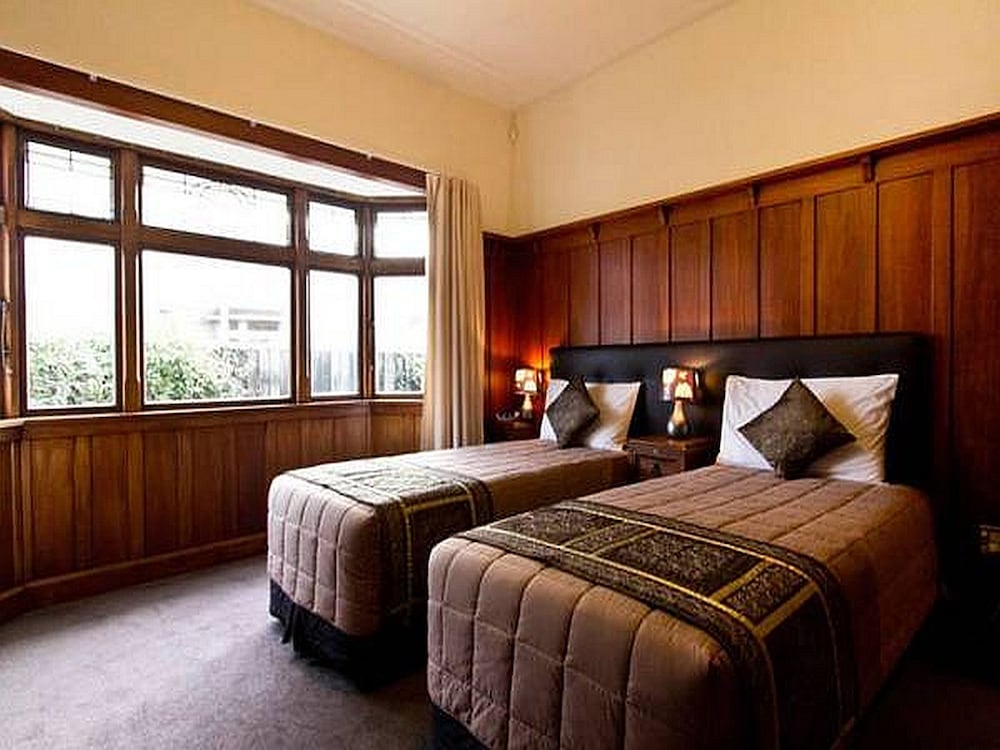 Christchurch City & Country Cottages - Clarence Cottage