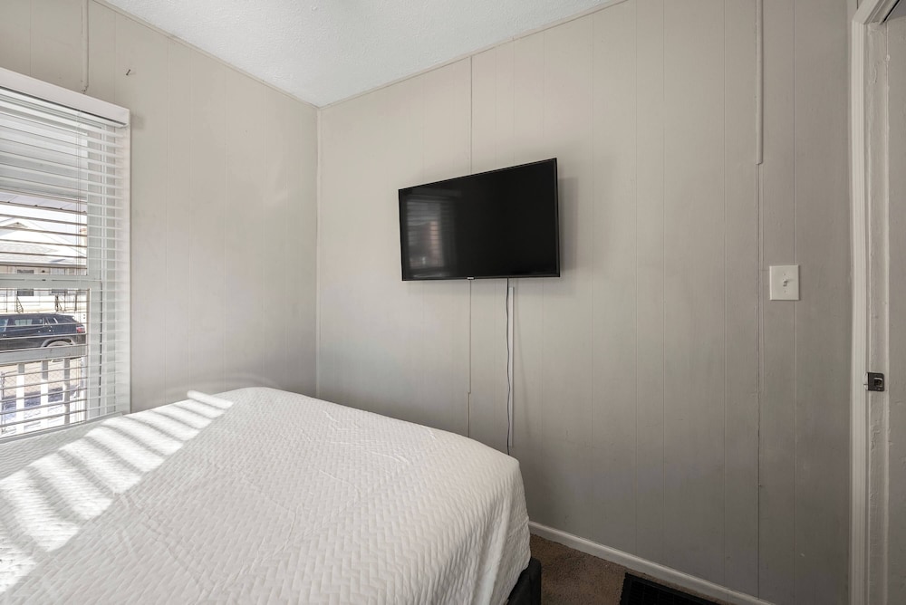 The Cozy Bellows Retreat for 4 - Image 2