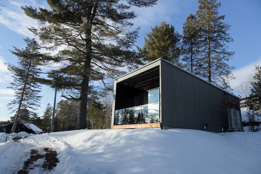 Dimensions Retreats