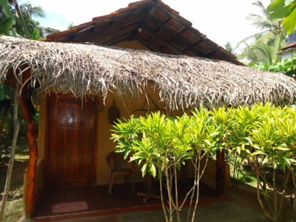 Natural Cabanas