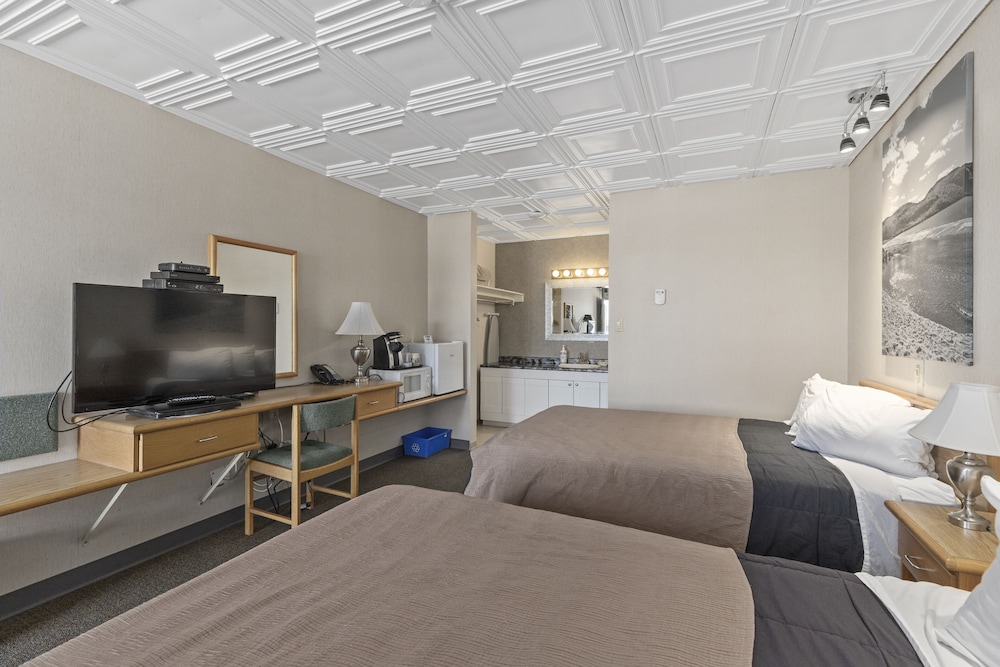 Catalina Motel