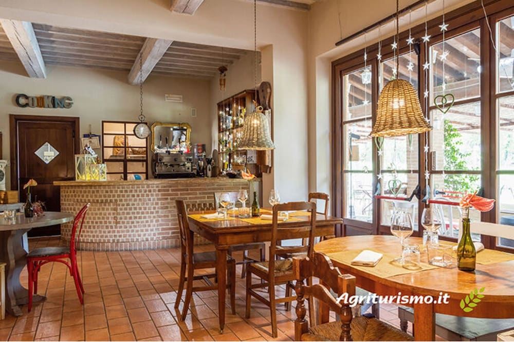 Quaint Cottage in Citta Della Pieve With Pool