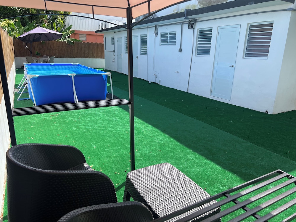 Hiphop 1br W Yard Space Near Mall & Beaches view 3