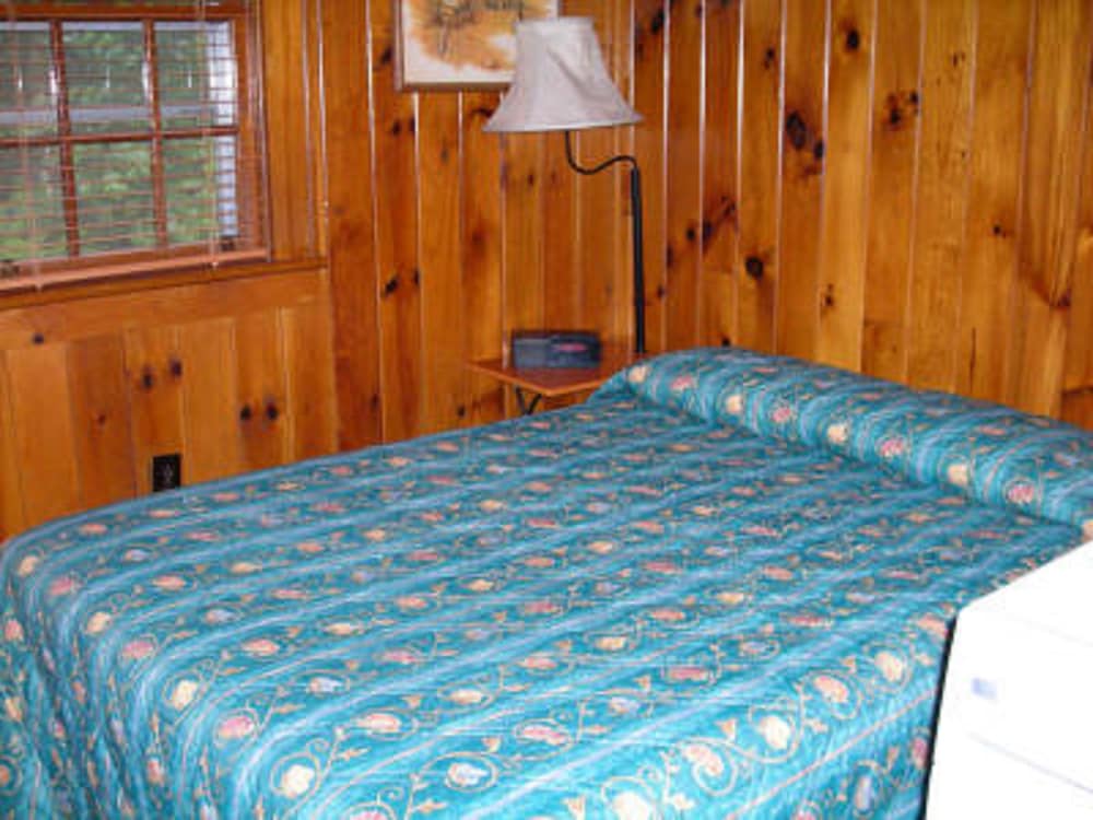 Cabins at Twinbrook Resort