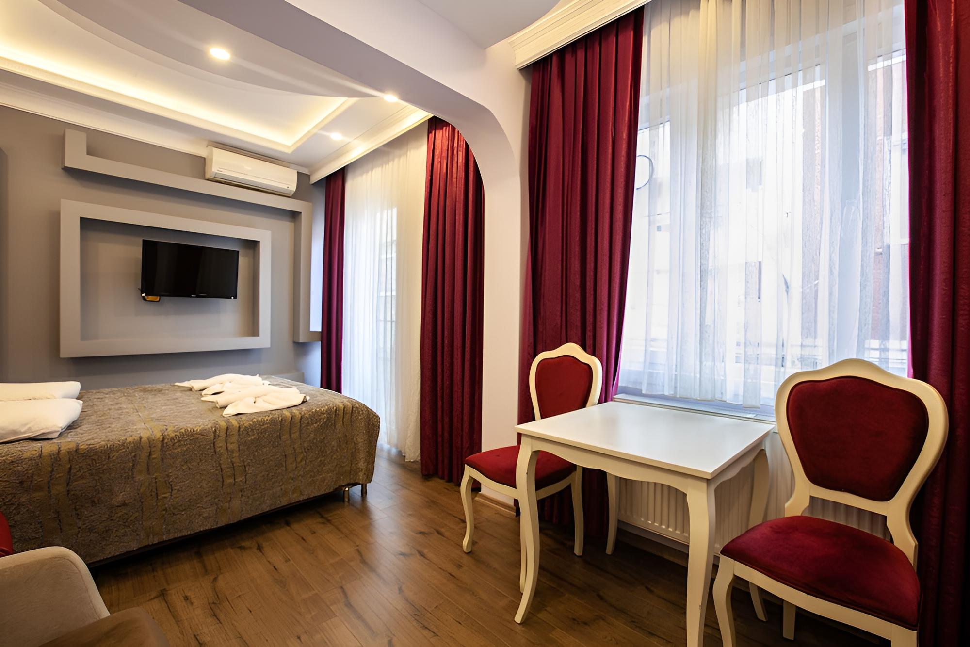Lale Sultan Apart