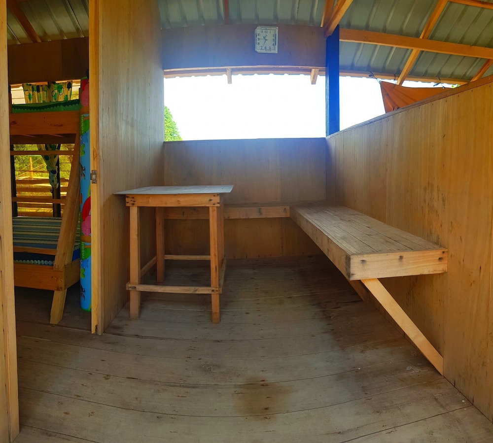Photo 48