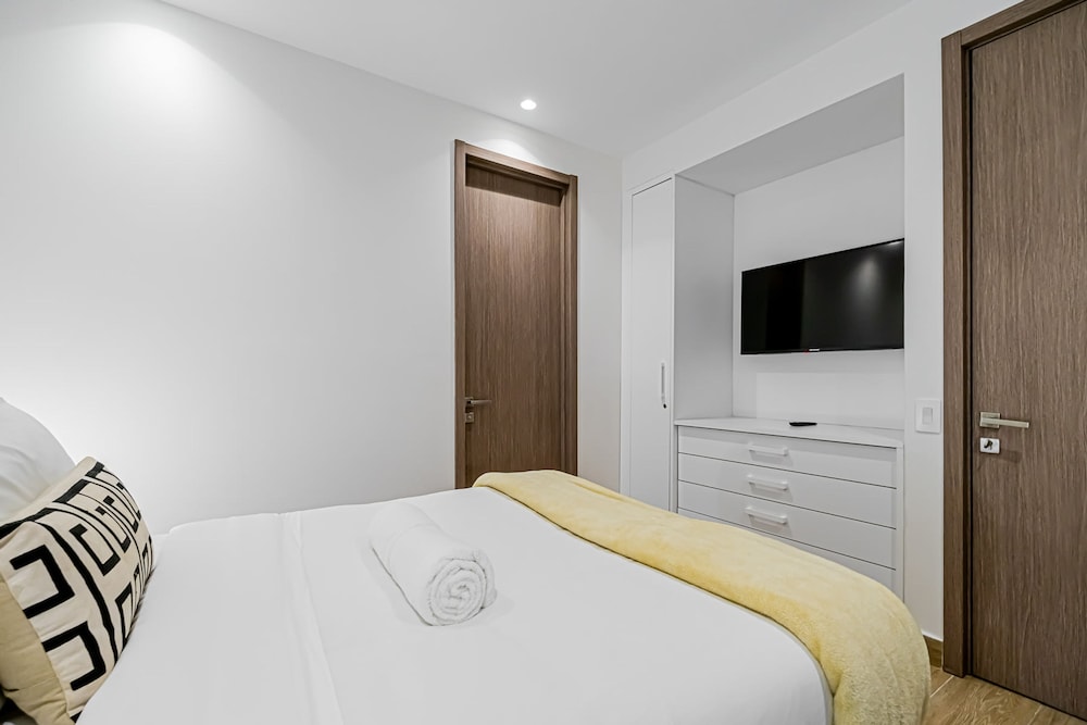 w Majestic 2BR w Modern Deco in Casco Viejo