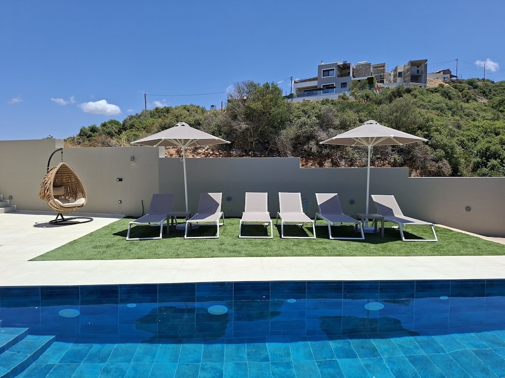 Luxurious Villa Rizes - With Private Pool