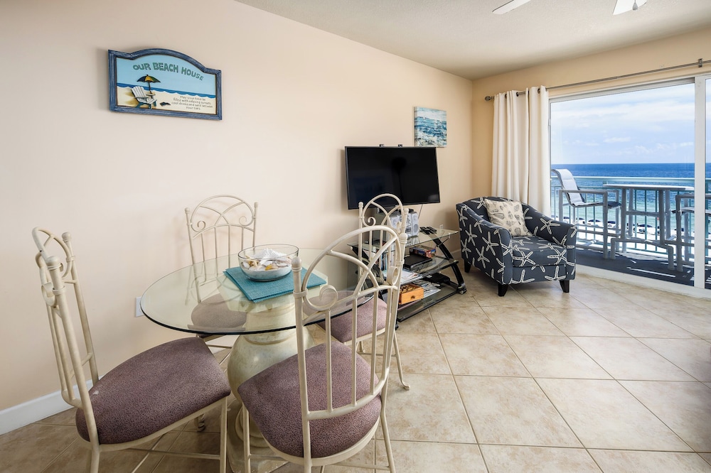 Pelican Isle 412 by Brooks and Shorey Resorts