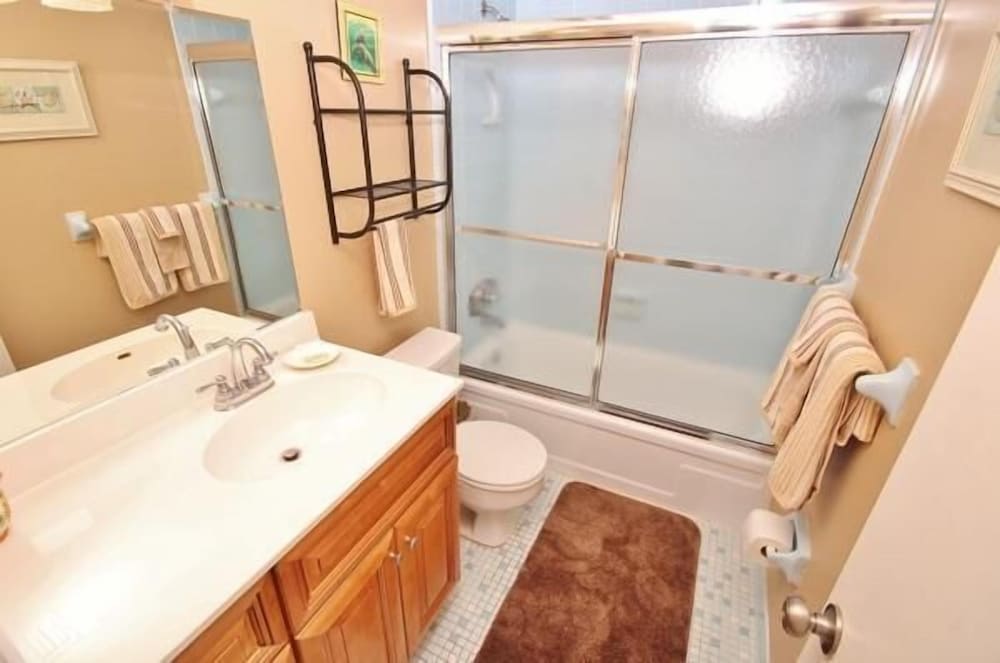 Sea Coast Gardens II 2 Bedroom Condo by Great Ocean Condos