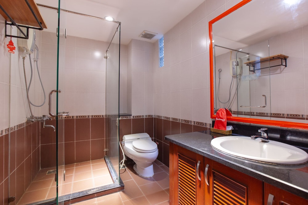 RedDoorz @ Trung Son Residence 2