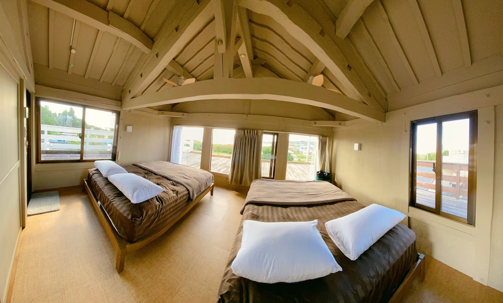 Villa SERENO MOTOBU view 3