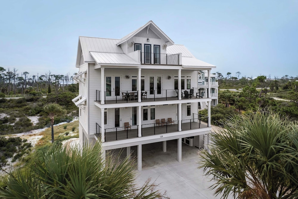 Cape San Blas Gem w/ Sunrise + Sunset Views