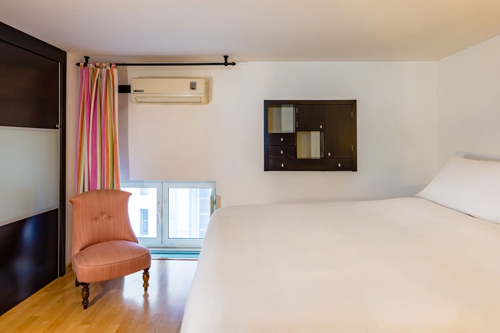 Casa al Rettifilo con Terrazzo by Wonderful Italy