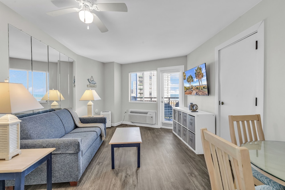 Bluewater Resort 512