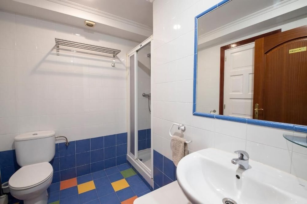 San Sebastian Vacations - PENSION SANTA CLARA SAN SEBASTIAN - Property Image 15