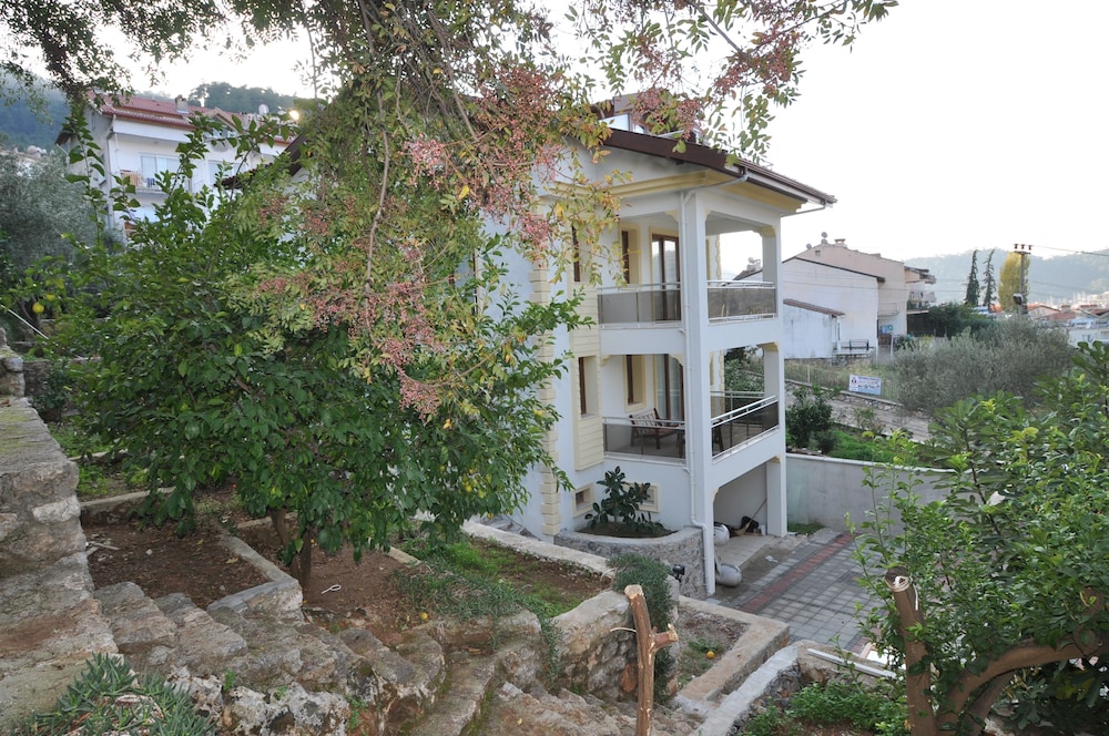 Butik Villas - Nergissus II