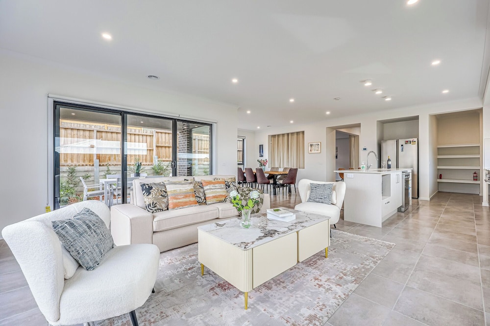 StayAU 5BR Family Getaway GreaterGeelong in Duneed