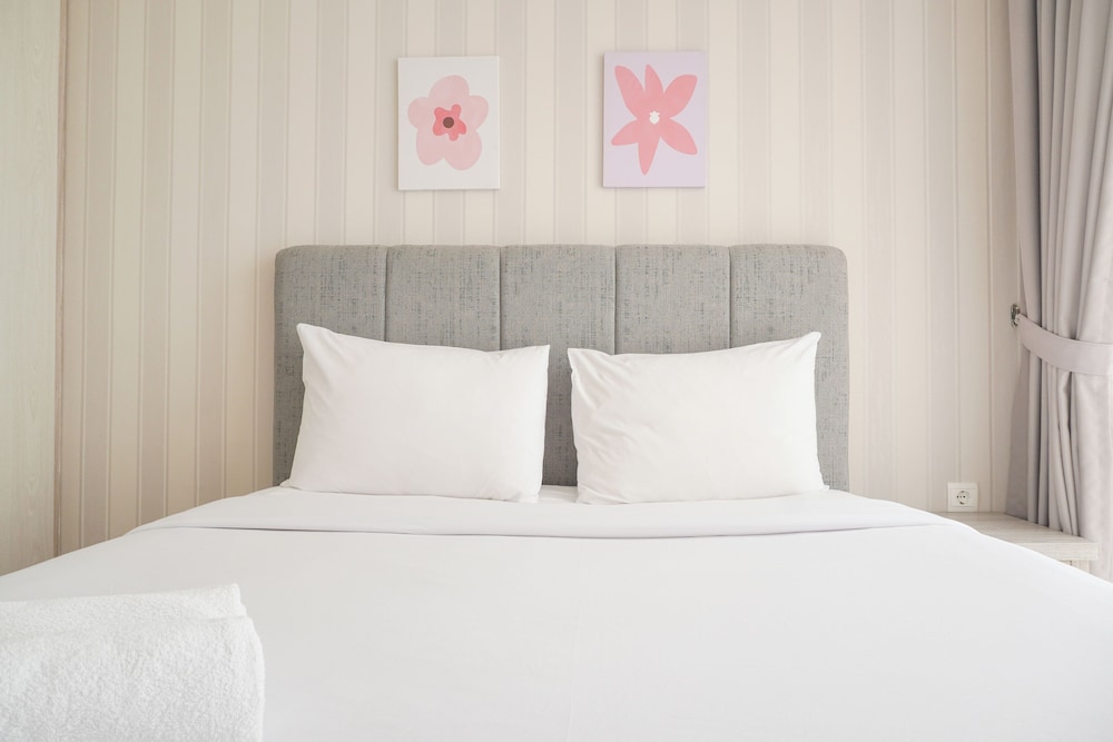 Best Price And Elegant 2Br At Menteng Park Apartment