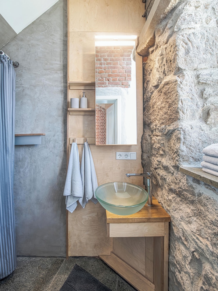 HexenburgbeiDresden Stylishes Designerappartement mit Schlafsofa, Terrasse - Nähe Sächsische Schweiz