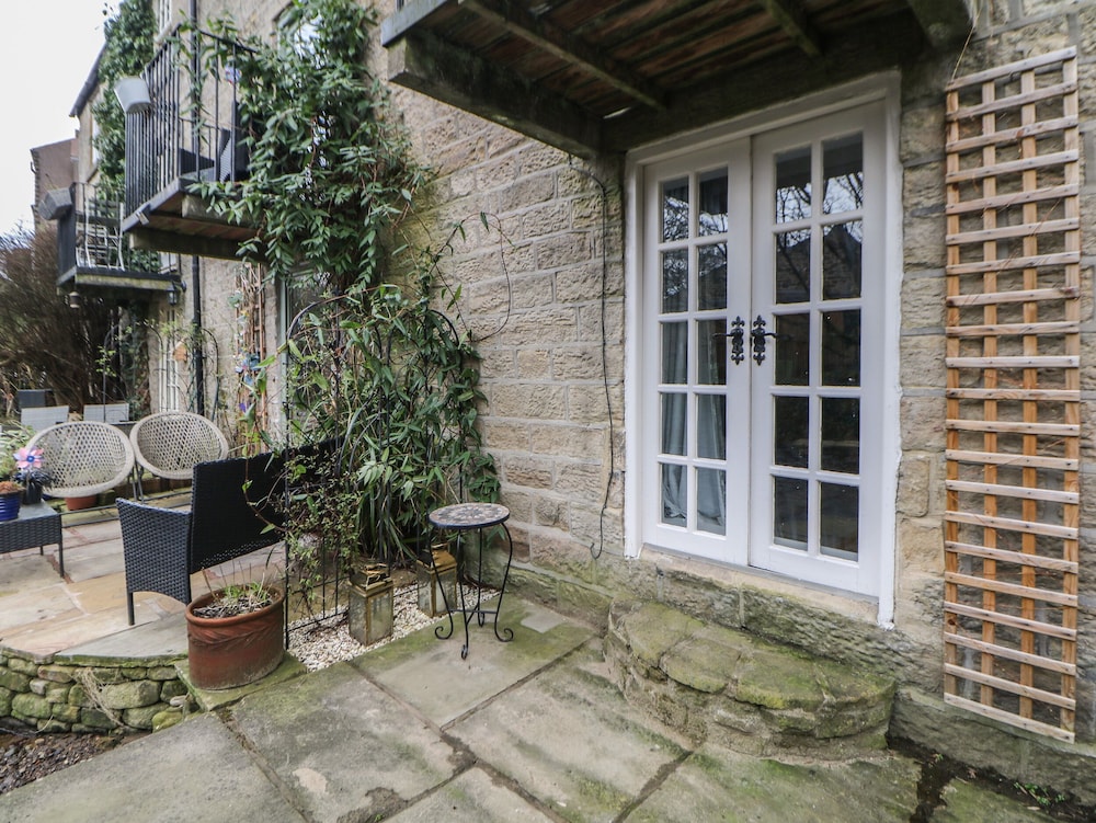 Bear Pit Cottage